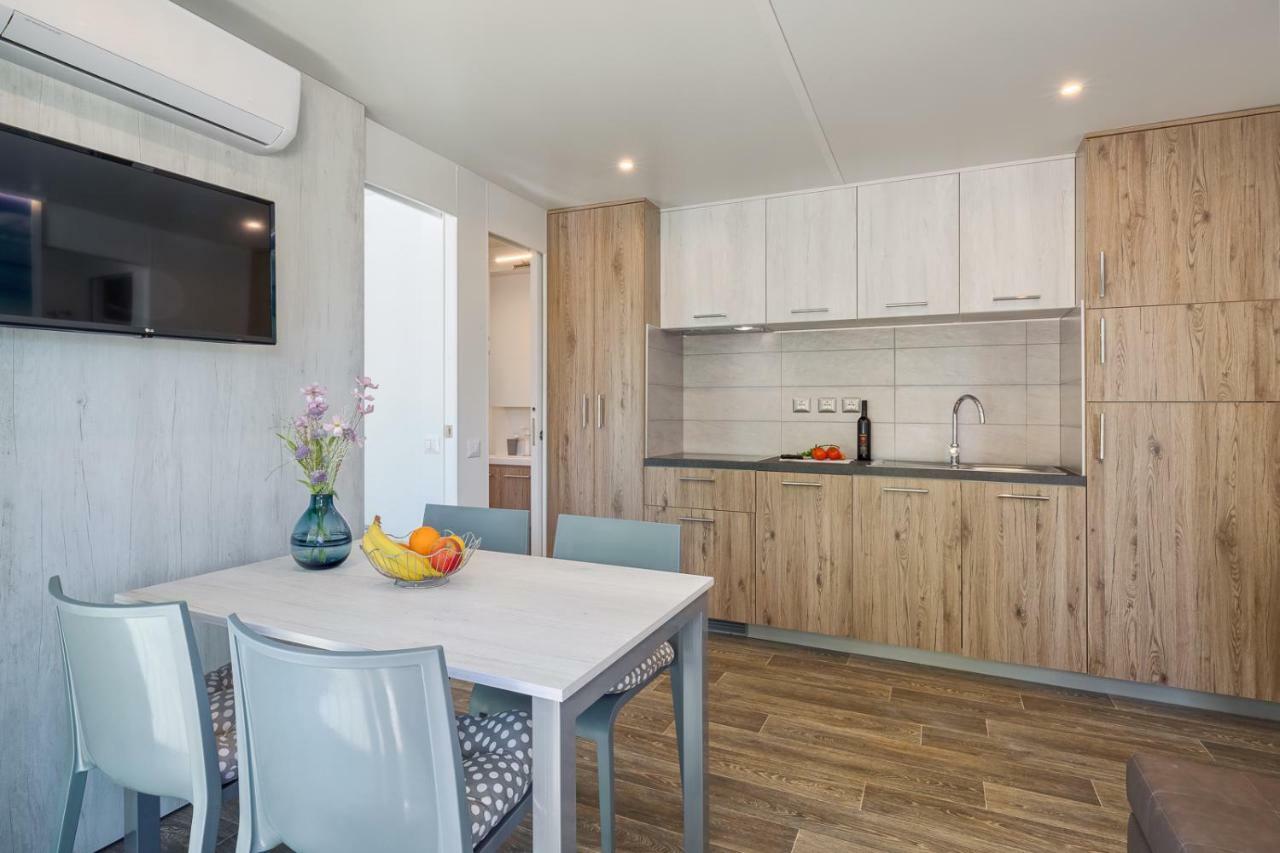 Mobile Homes - Lanterna Premium Camping Resort Тар Экстерьер фото