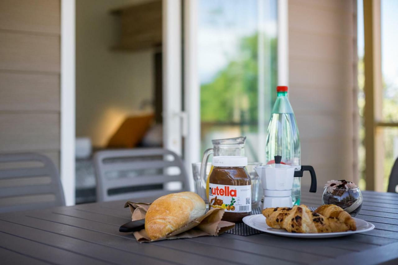 Mobile Homes - Lanterna Premium Camping Resort Тар Экстерьер фото