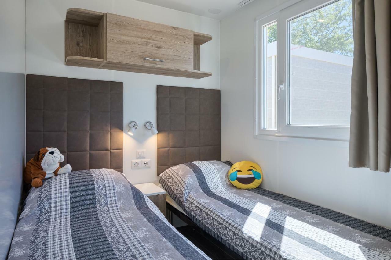 Mobile Homes - Lanterna Premium Camping Resort Тар Экстерьер фото